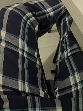 Snapshot of Bigefe chatting on February 5, 2026, 6:59 pm Bigefe online show from February 5, 2026, 6:59 pm