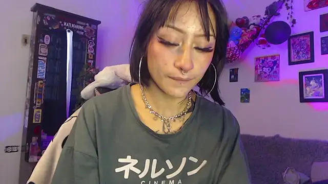 Layla quinn online show from January 11, 2026, 5:42 pm