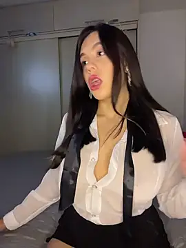 Samantafoxx  online show from November 30, 2025, 9:48 pm