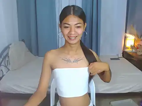 Snapshot of SamaraMillers chatting on December 21, 2025, 7:54 am SamaraMillers online show from December 21, 2025, 7:54 am