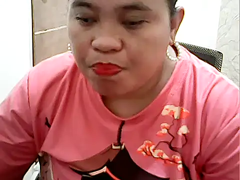 cutechubby online show from March 20, 2026, 12:11 am