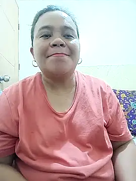 cutechubby online show from April 12, 2026, 10:02 pm