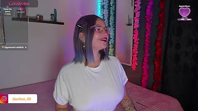 Destiny  14 online show from January 5, 2026, 11:08 pm