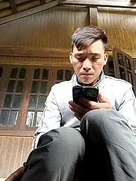 sanu551 online show from March 24, 2026, 3:39 am