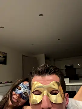 vincest4246 online show from November 25, 2025, 5:35 pm