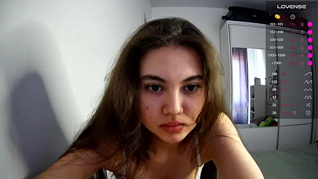 Snapshot of ArianeRandy chatting on June 21, 2026, 3:18 pm ArianeRandy online show from June 21, 2026, 3:18 pm