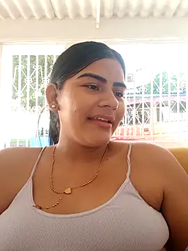 Snapshot of virgin_cunt chatting on December 5, 2025, 12:15 pm virgin cunt online show from December 5, 2025, 12:15 pm