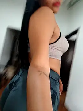 Snapshot of virgin_cunt chatting on November 25, 2025, 4:29 pm virgin cunt online show from November 25, 2025, 4:29 pm