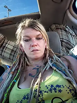 Horny hippie online show from October 15, 2025, 6:38 pm