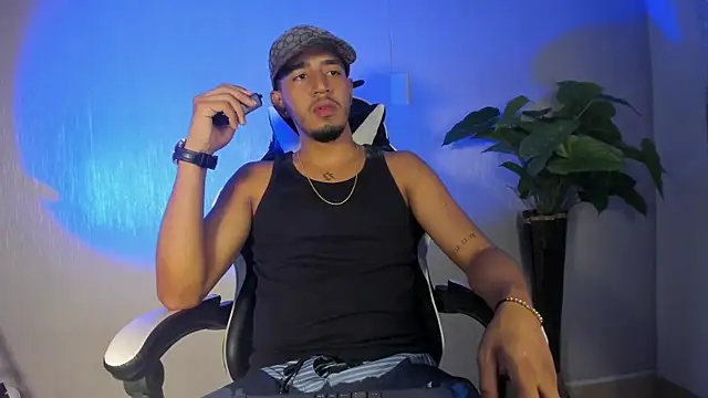 Brand Collins online show from December 19, 2025, 9:50 pm