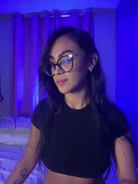 Klohewilliams  online show from January 14, 2026, 1:53 am