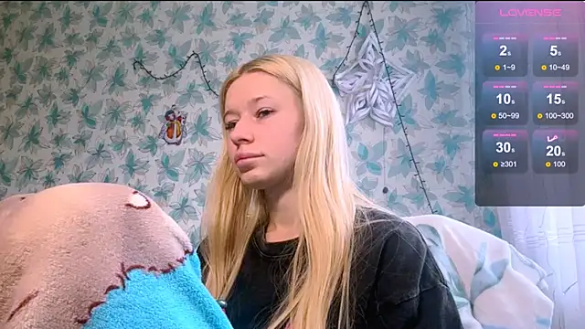 Barbie Blondie online show from March 26, 2026, 10:02 am