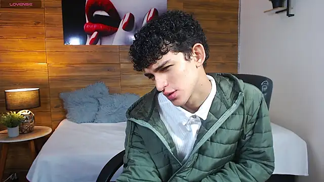 Michaelkoiv online show from March 17, 2026, 11:35 am