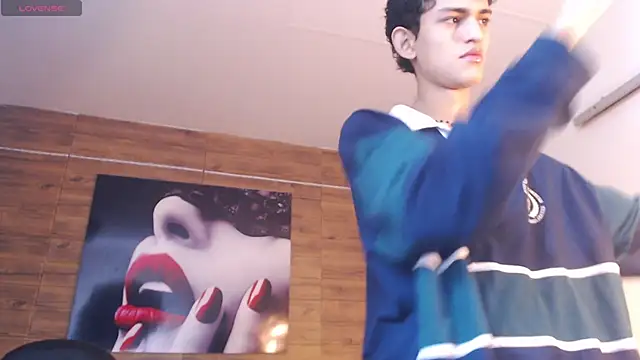 Snapshot of Michaelkoiv chatting on January 19, 2026, 12:42 pm Michaelkoiv online show from January 19, 2026, 12:42 pm