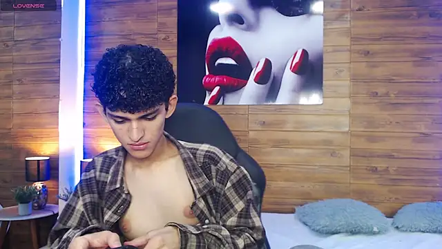 Snapshot of Michaelkoiv chatting on March 3, 2026, 11:50 am Michaelkoiv online show from March 3, 2026, 11:50 am