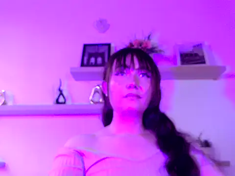 tiffanyrose03 online show from January 8, 2026, 8:48 pm