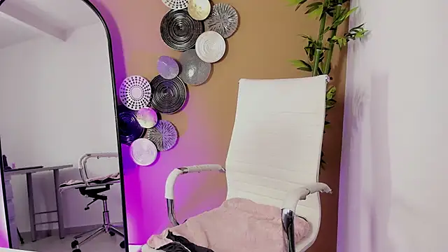 Snapshot of luna_cute__ chatting on January 14, 2026, 7:50 pm luna cute online show from January 14, 2026, 7:50 pm