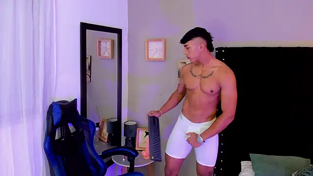 Bryan robayo5 online show from February 4, 2026, 11:49 am