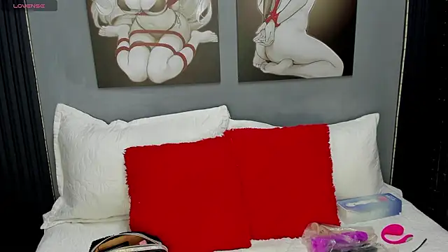 nora temptress online show from March 27, 2026, 2:40 pm