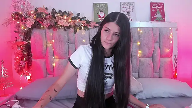 Snapshot of ZafiraNavarro chatting on December 18, 2025, 12:49 am ZafiraNavarro online show from December 18, 2025, 12:49 am