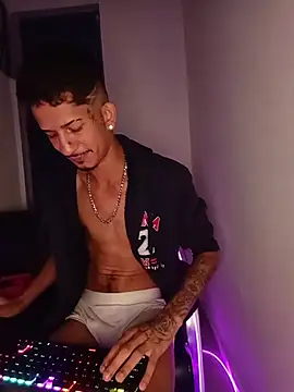 theyllorwillian online show from July 3, 2026, 4:08 am