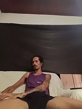 theyllorwillian online show from December 15, 2025, 12:33 pm