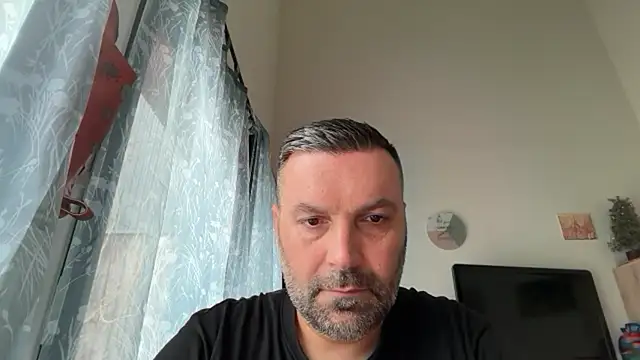 coolsmith81 online show from June 5, 2026, 7:25 am