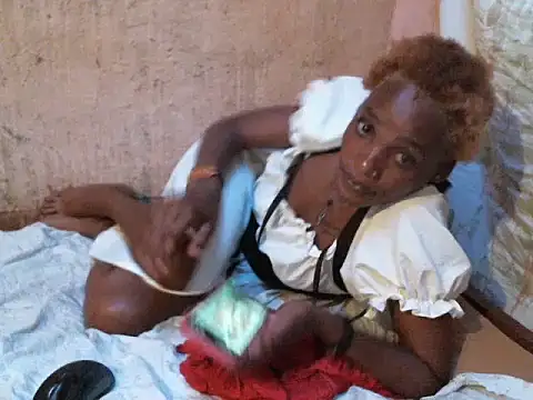 Snapshot of BabyBlush- chatting on November 28, 2025, 7:58 pm BabyBlush- online show from November 28, 2025, 7:58 pm