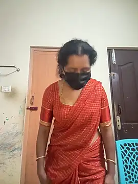 TeddyLover5 online show from February 13, 2026, 7:03 pm