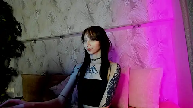 Ellen Hops online show from April 8, 2026, 9:22 am