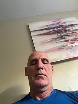 Elosoo online show from February 9, 2026, 10:52 pm