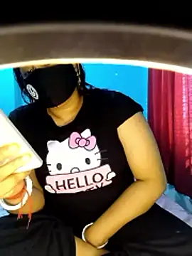 priya2098 online show from March 18, 2026, 7:44 am