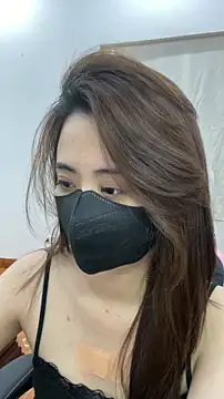 Lunamoon68 online show from April 6, 2026, 6:47 am