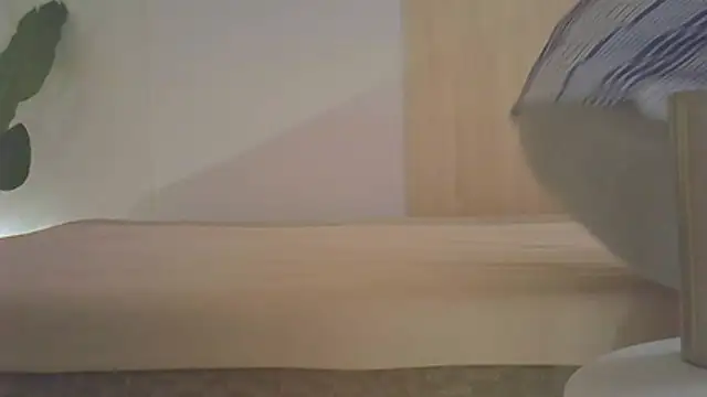 kyono-iyashi online show from April 12, 2026, 2:42 pm