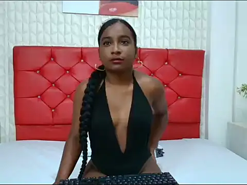 Snapshot of Apriil_Sweett chatting on December 16, 2025, 1:26 pm Apriil Sweett online show from December 16, 2025, 1:26 pm