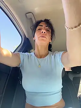 Soniaxxx31 online show from April 8, 2026, 11:01 am