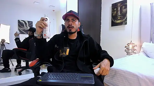 MatthewCullen online show from April 12, 2026, 1:53 am