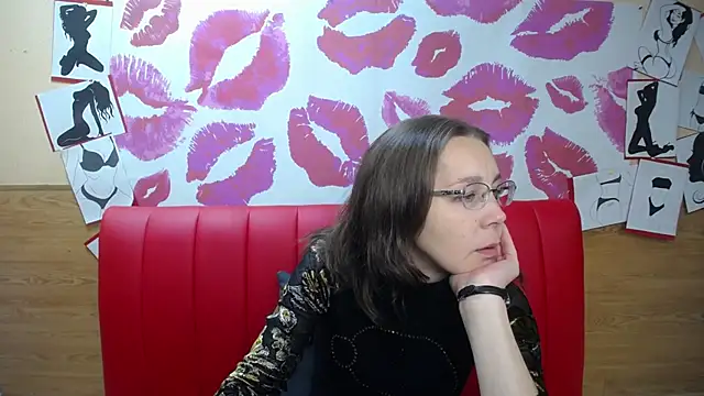 DaisyEdit online show from December 5, 2025, 6:12 am