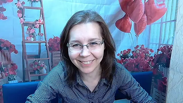 DaisyEdit online show from February 21, 2026, 6:15 am