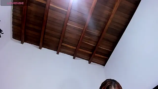 Snapshot of NahomiiAcosta chatting on February 7, 2026, 1:35 am NahomiiAcosta online show from February 7, 2026, 1:35 am