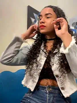 ZoeyFierce online show from June 7, 2026, 7:19 pm