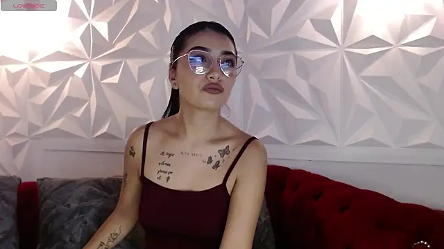 Snapshot of idk_24_ chatting on January 14, 2026, 4:54 pm idk 24 online show from January 14, 2026, 4:54 pm