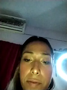 qaarlyfogosa online show from April 6, 2026, 4:41 am