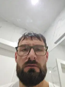 Snapshot of martme69 chatting on December 19, 2025, 8:49 am martme69 online show from December 19, 2025, 8:49 am