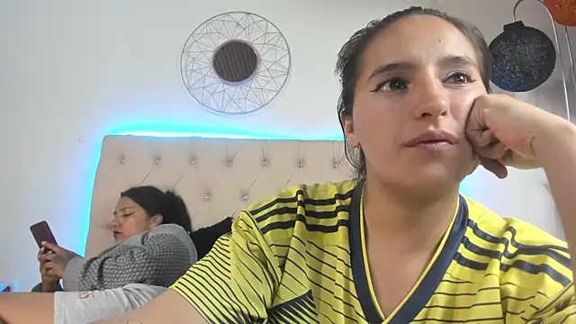 sharon and sharit online show from December 22, 2025, 4:12 am