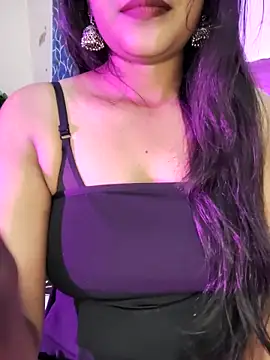 Snapshot of Muskan4156 chatting on December 16, 2025, 4:33 pm Muskan4156 online show from December 16, 2025, 4:33 pm