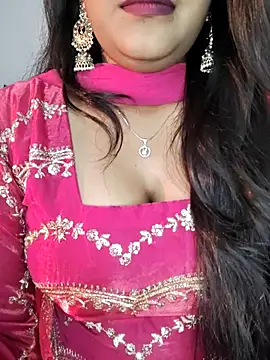 Muskan4156 online show from April 5, 2026, 4:41 am