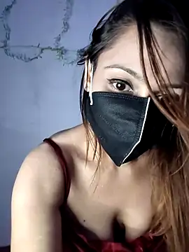 Snapshot of HONEY_BEBS chatting on December 3, 2025, 3:33 pm HONEY BEBS online show from December 3, 2025, 3:33 pm