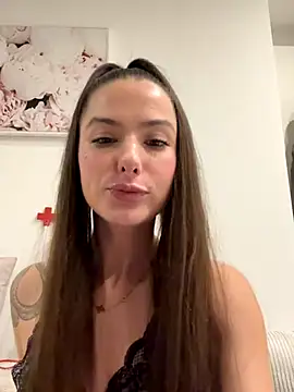 Sugarbellax online show from December 16, 2025, 9:41 pm