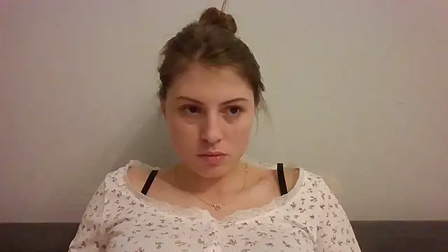 Snapshot of Devil_Maiden chatting on March 26, 2026, 8:18 pm Devil Maiden online show from March 26, 2026, 8:18 pm